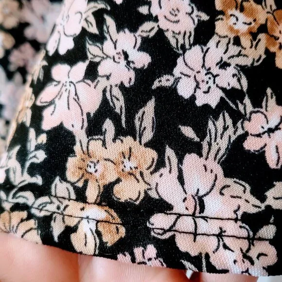 BUNDLE of BNWT Sz 5 Jeans by So & EUC Floral Mini-Skirt Sz Sm by Charlotte Russe - Picture 7 of 13